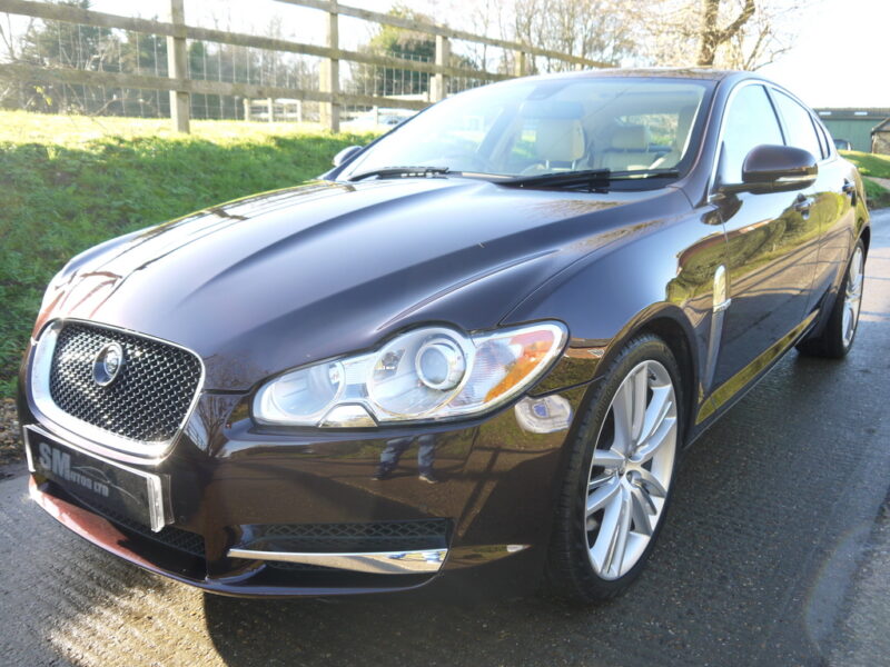 Jaguar XF 3.0D V6 Portfolio Saloon Auto