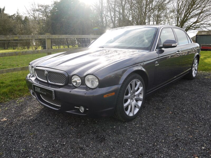 Jaguar XJ Series X358 4.2 V8 Sovereign LWB