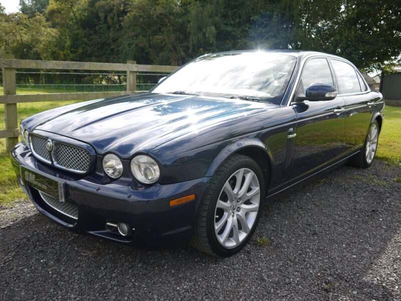 Jaguar XJ Series X358 4.2 V8 Sovereign LWB