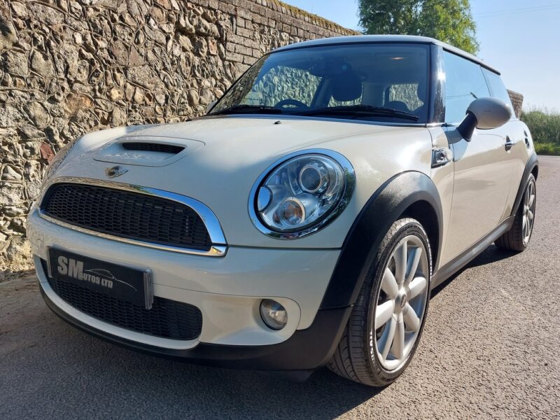 Mini Cooper S 1.6 R56 3 Door Hatch Manual